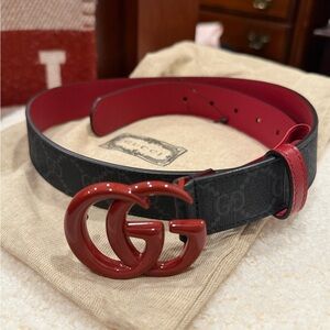 Gucci supreme red enamel size 80 Marmont belt - new! Never used